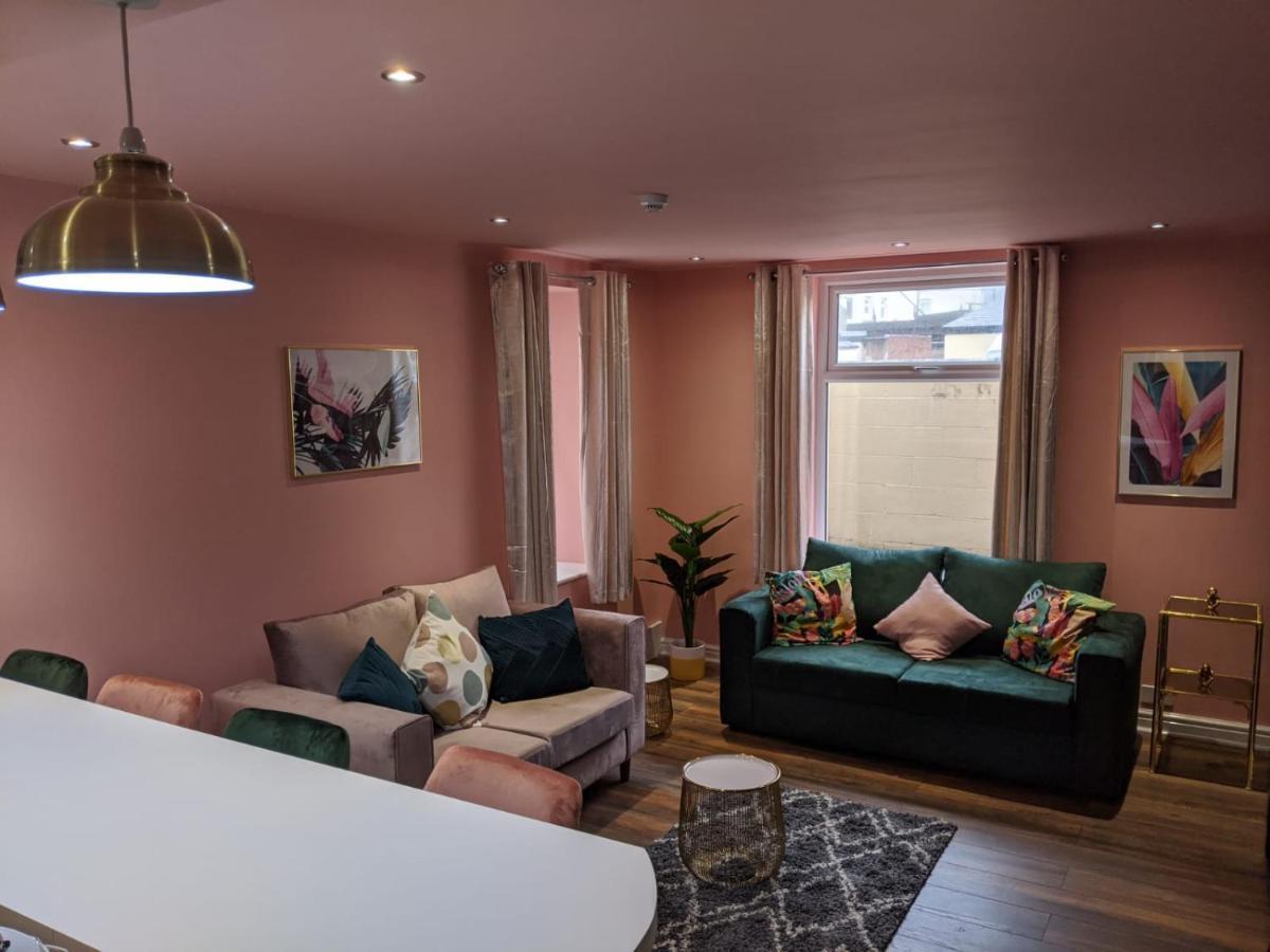Charles Alexander Short Stay - Highcliffe Apartments Cleveleys Exteriér fotografie