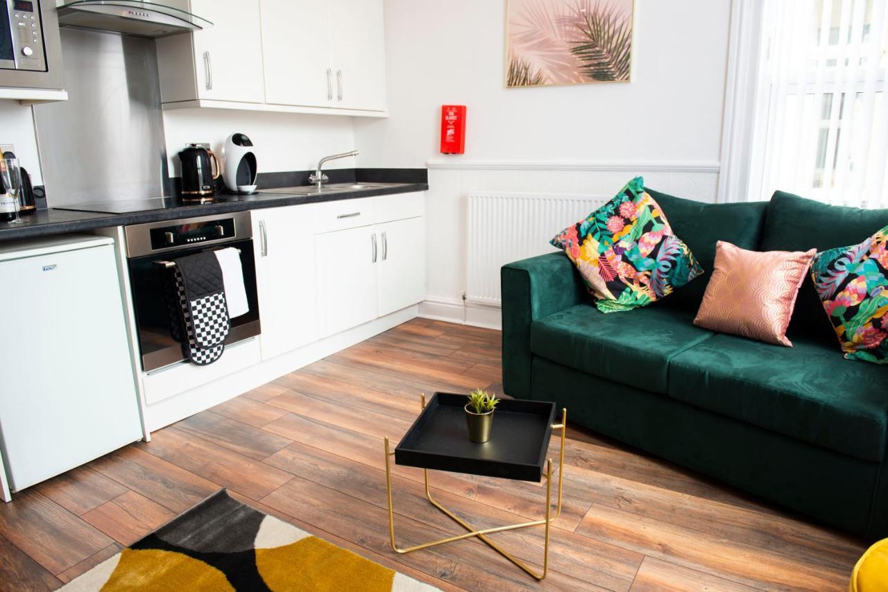 Charles Alexander Short Stay - Highcliffe Apartments Cleveleys Exteriér fotografie